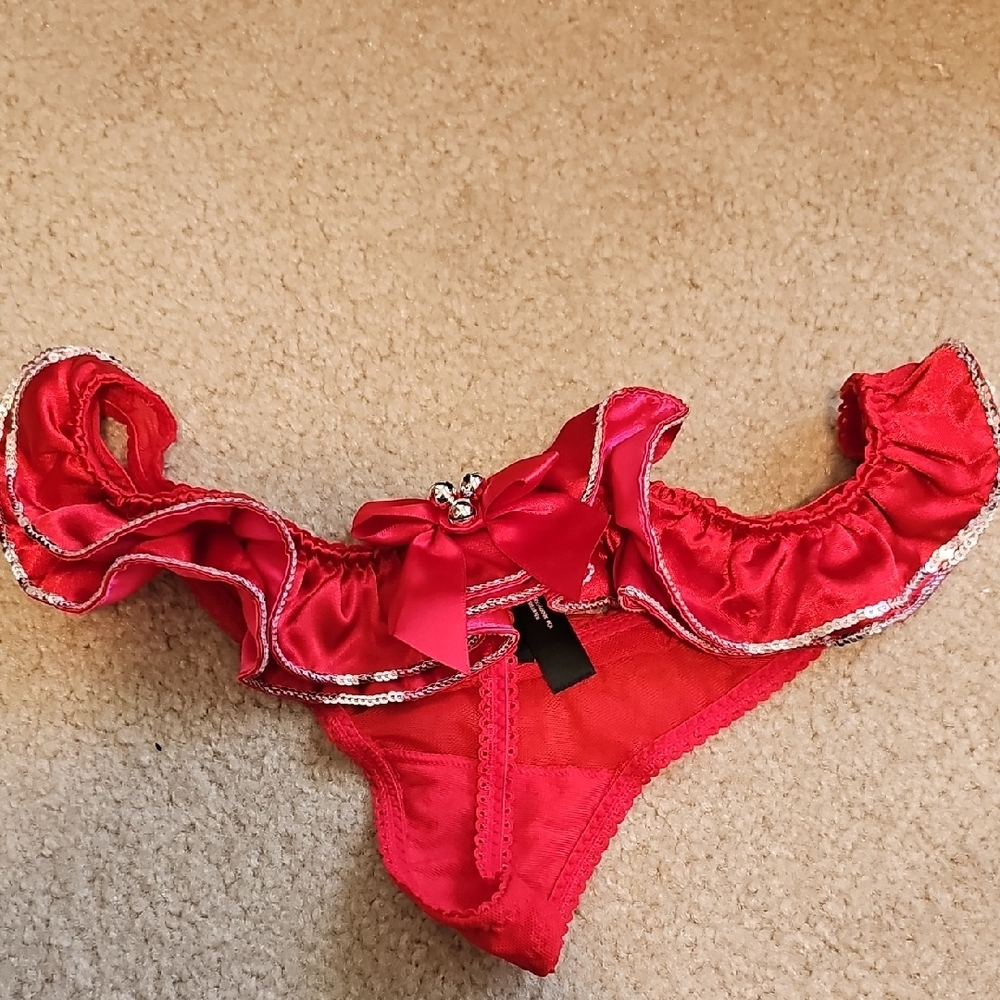 Victoria Secret Holiday thong
